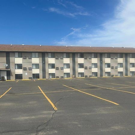 Super 8 By Wyndham Miles City Extérieur photo