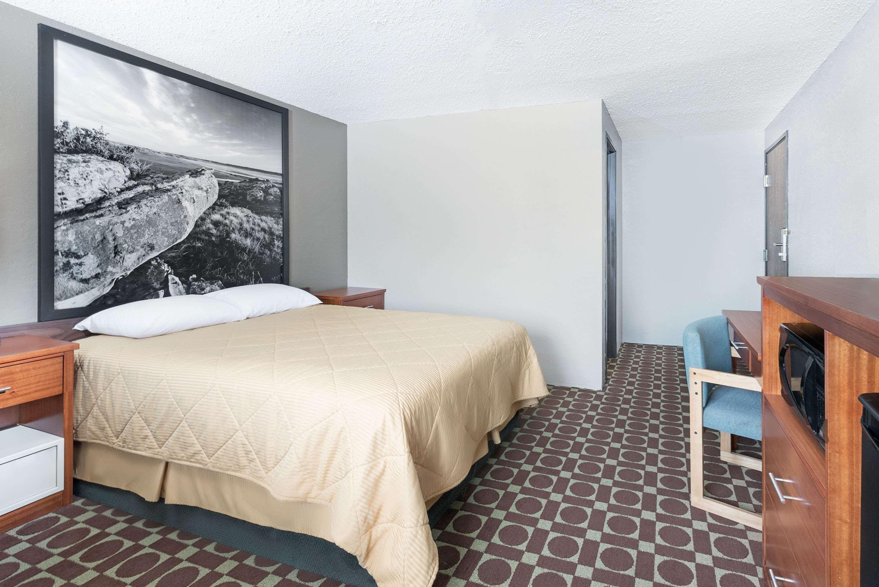 Super 8 By Wyndham Miles City Extérieur photo
