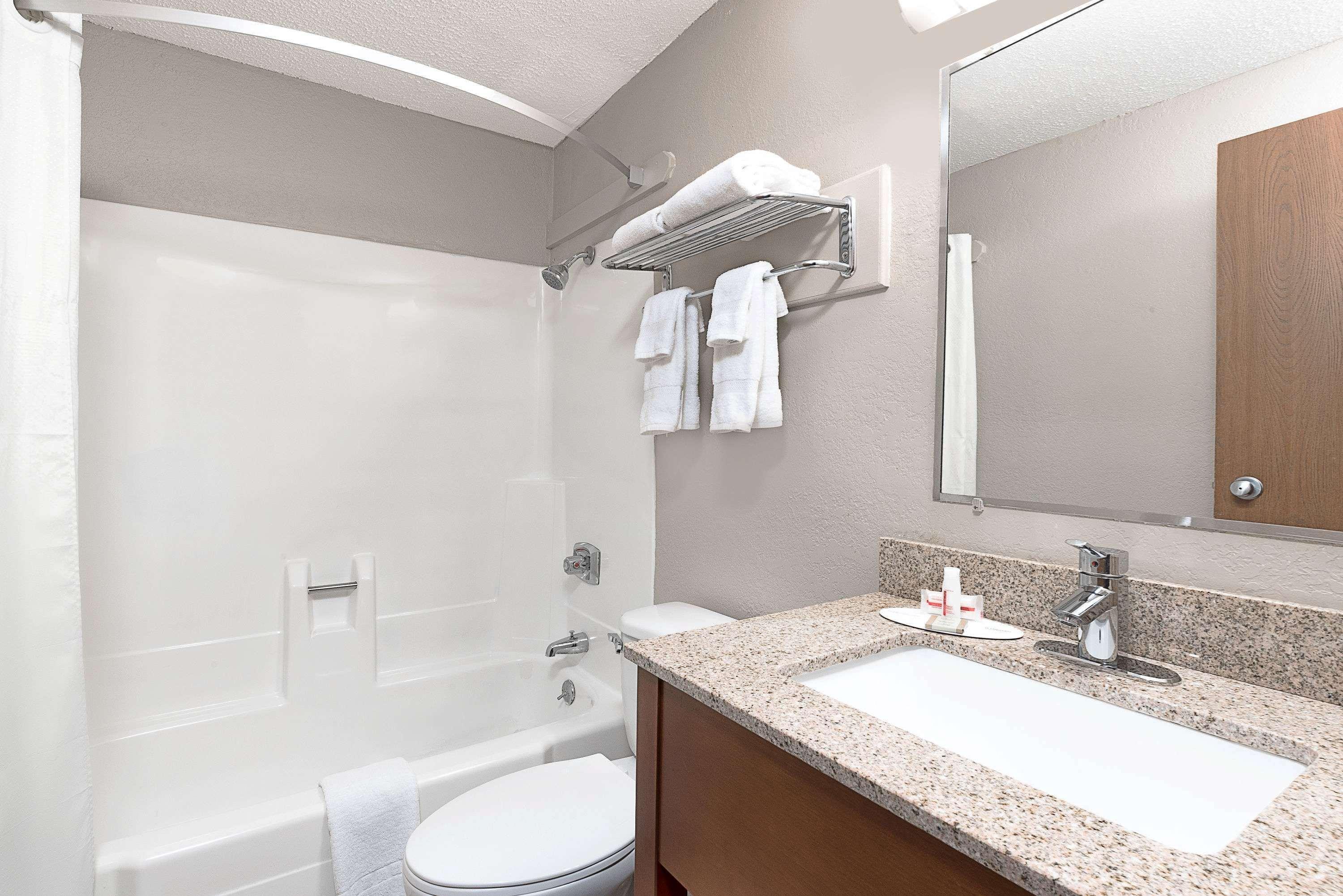 Super 8 By Wyndham Miles City Extérieur photo