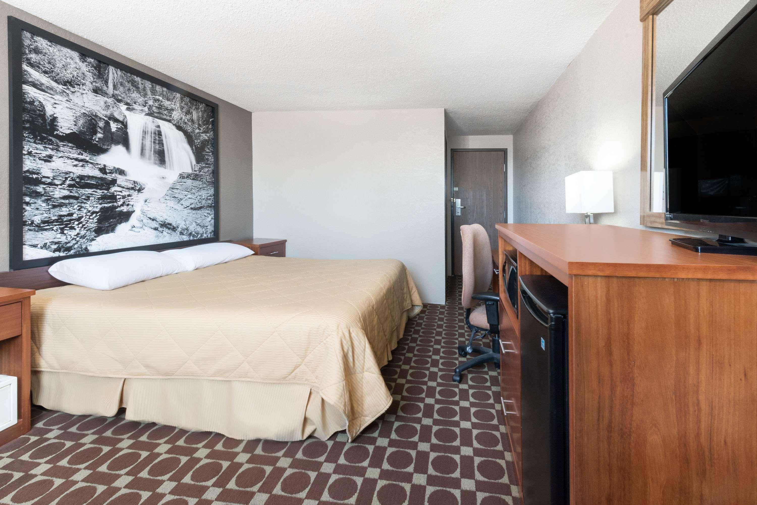 Super 8 By Wyndham Miles City Extérieur photo