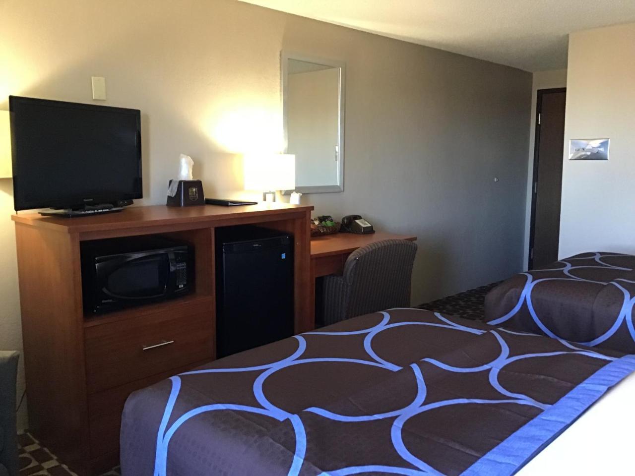 Super 8 By Wyndham Miles City Extérieur photo