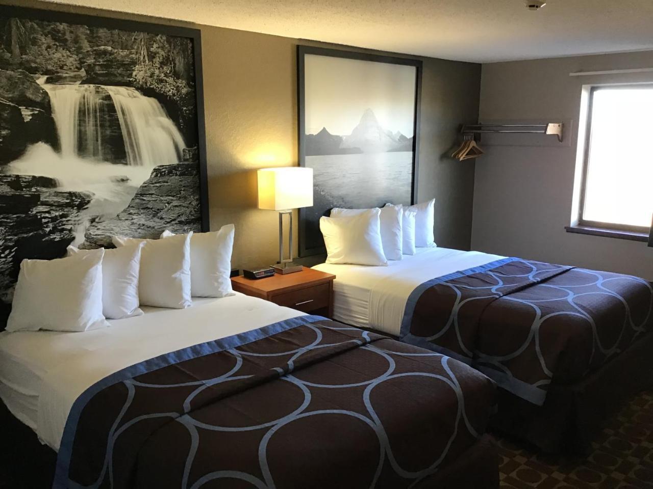 Super 8 By Wyndham Miles City Extérieur photo